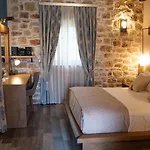 Grand Palace & 5* מישטראש