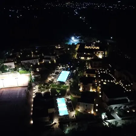 Grand Palace & Hotel