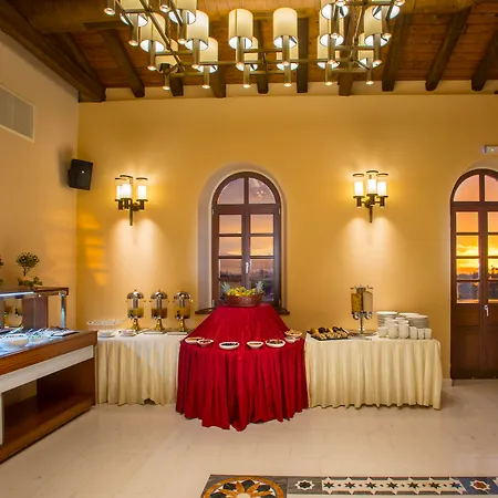 فندق Grand Palace &