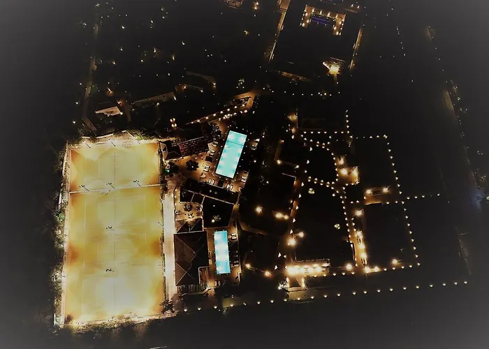 מלון Grand Palace & 5*