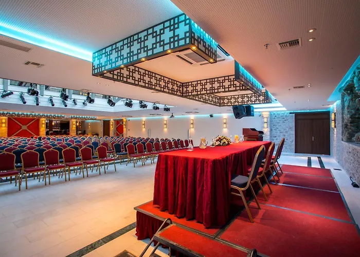 Grand Palace & Mystras