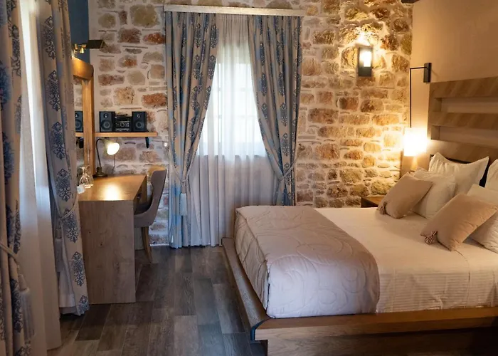 Grand Palace & 5* Mystras