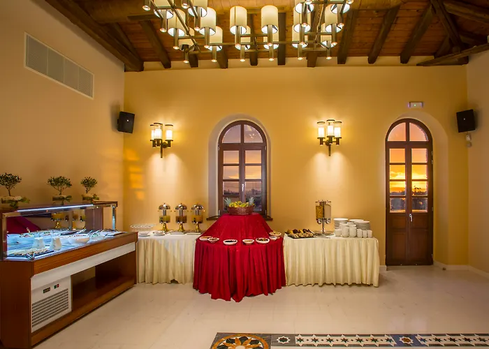 Hotel Grand Palace &