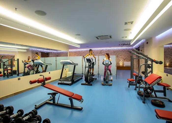 Grand Palace & Hotel Mistra