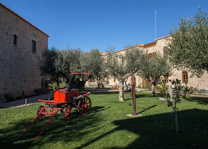 Grand Palace & Hotel