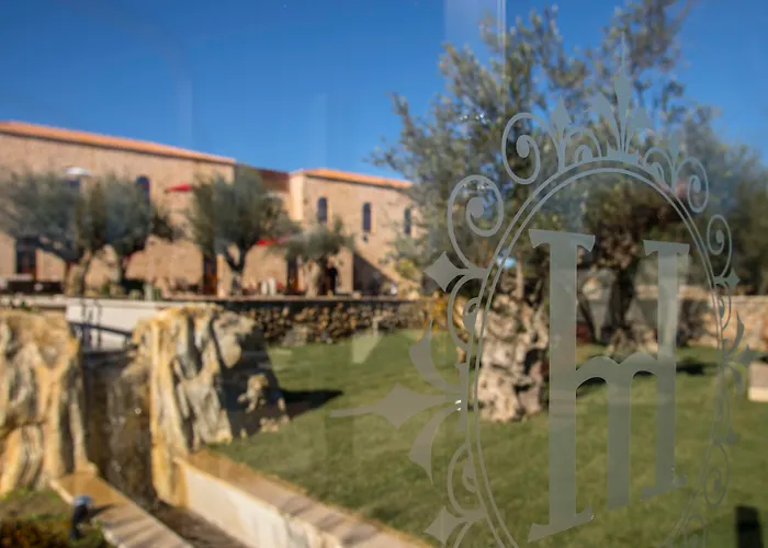 Grand Palace & Hotel