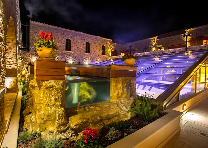 Grand Palace & Hotel